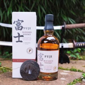 fuji blended cave le petit grain whisky japonais rieumes